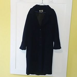 Woman's thick  trenchcoat